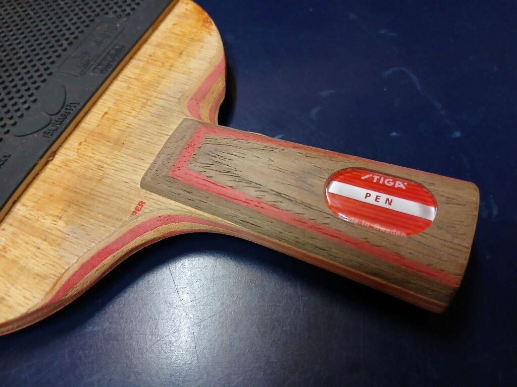 My STIGA Clipper Wood (the finish feels almost like a piece of craftsmanship)
